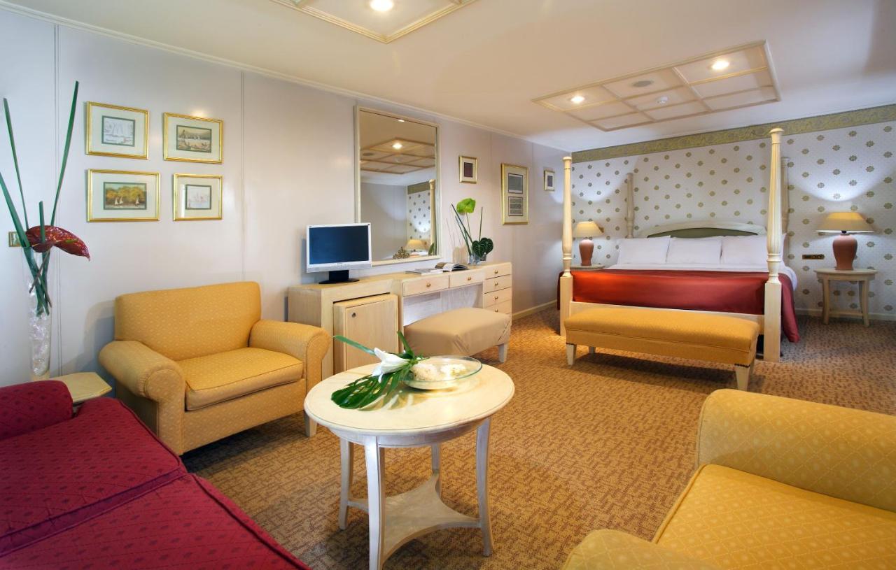Moevenpick Prince Abbas Lake Nasser Cruise, Every Monday Four Nights From Aswan, Every Friday Three Nights From Abu-Simbel - Including Excursions And Sightseeing Extérieur photo